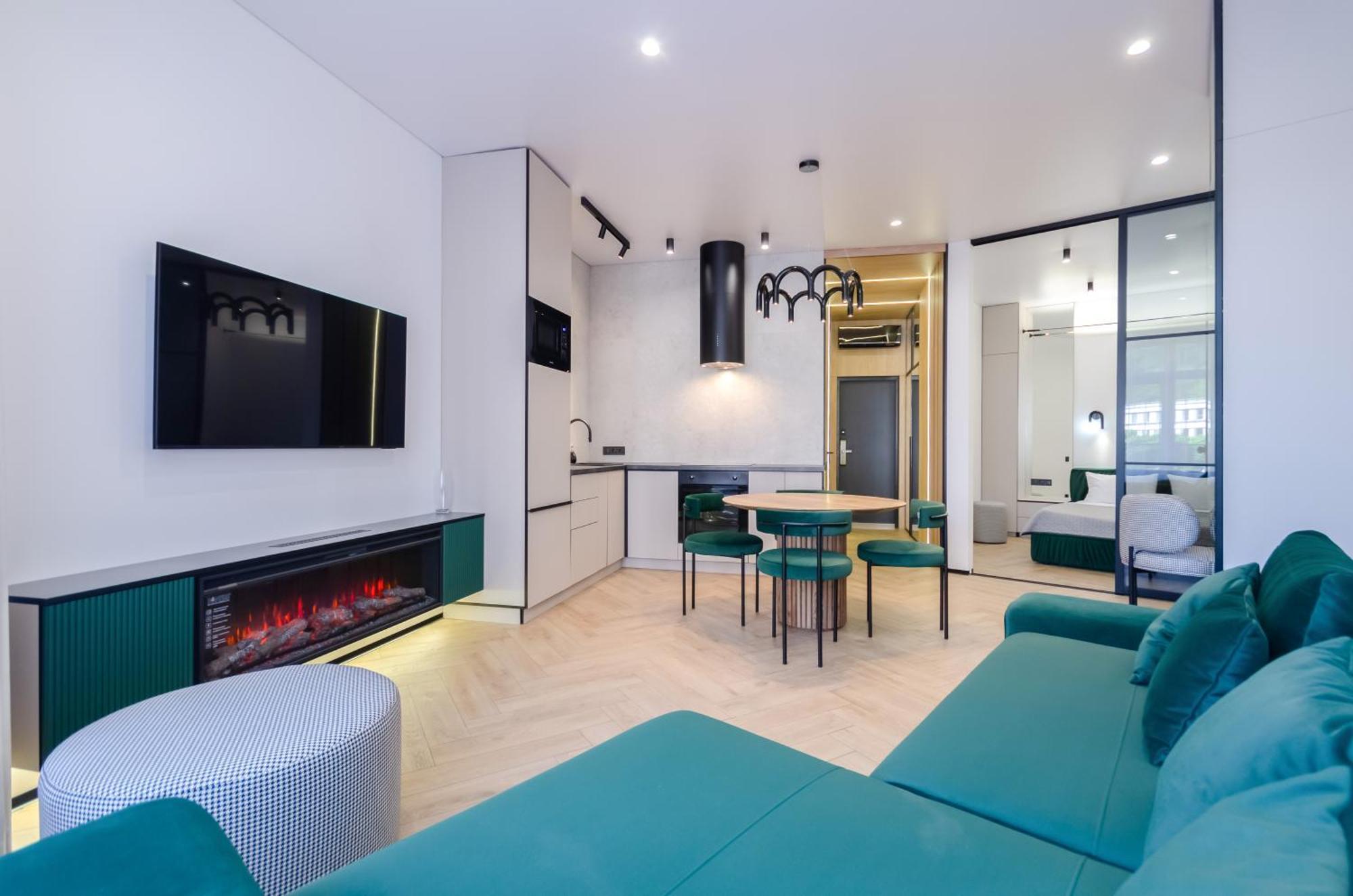 Petrovdom 2-76 Luxury Living In Rc Pechersk Plaza Kyiv Exterior photo